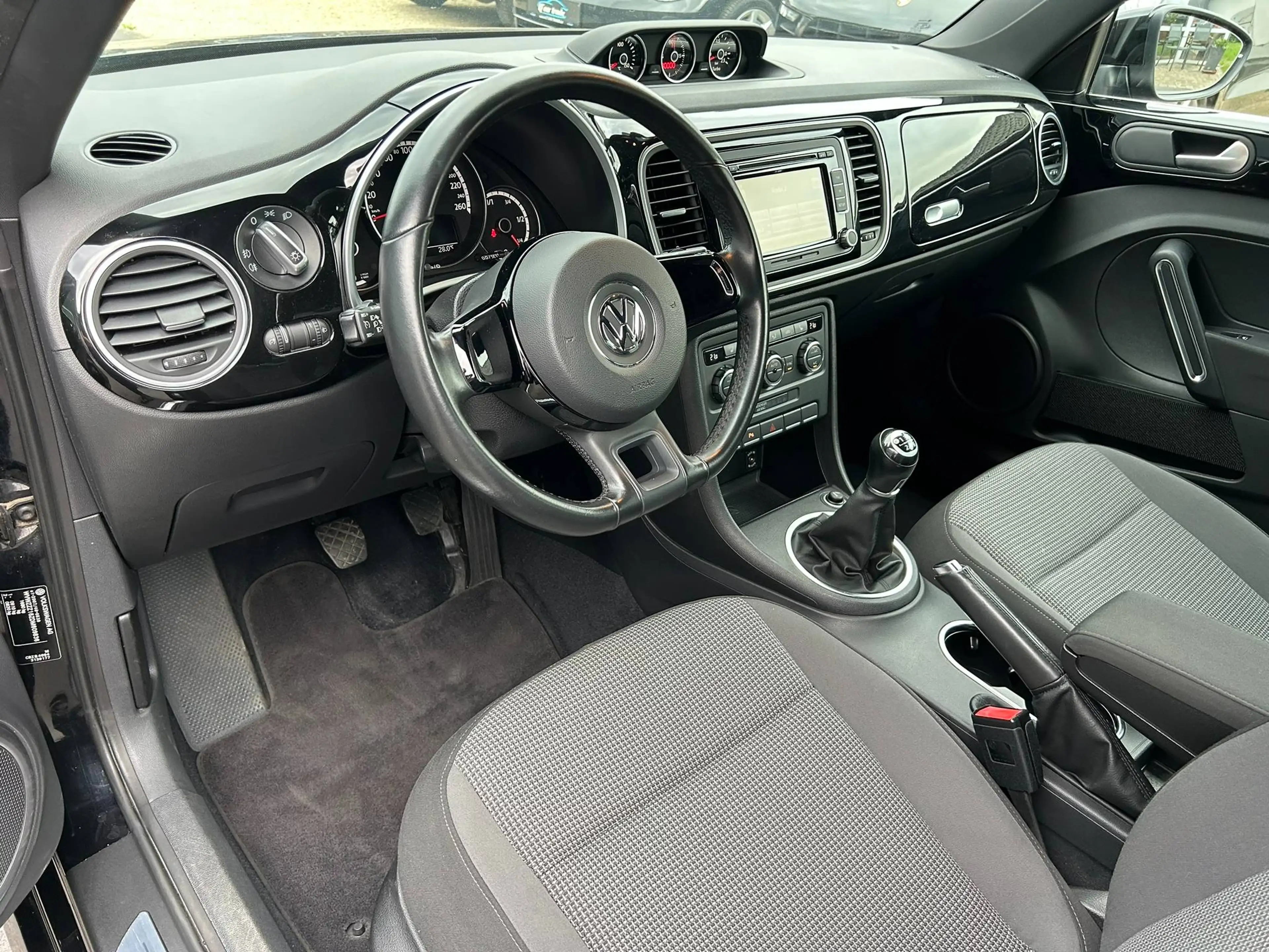Volkswagen Beetle 1.2 TSI Design | Bluetooth | Verwarmde zetels | PDC — photo 13