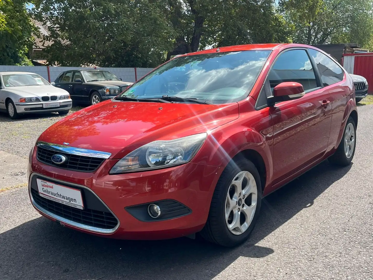 Ford Focus 1.8 Titanium Oranje - 2