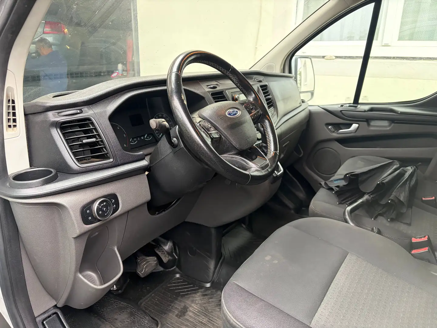 Ford Transit Custom Transit Custom Variobus 2,0 L1H1 340 Aut. Weiß - 2