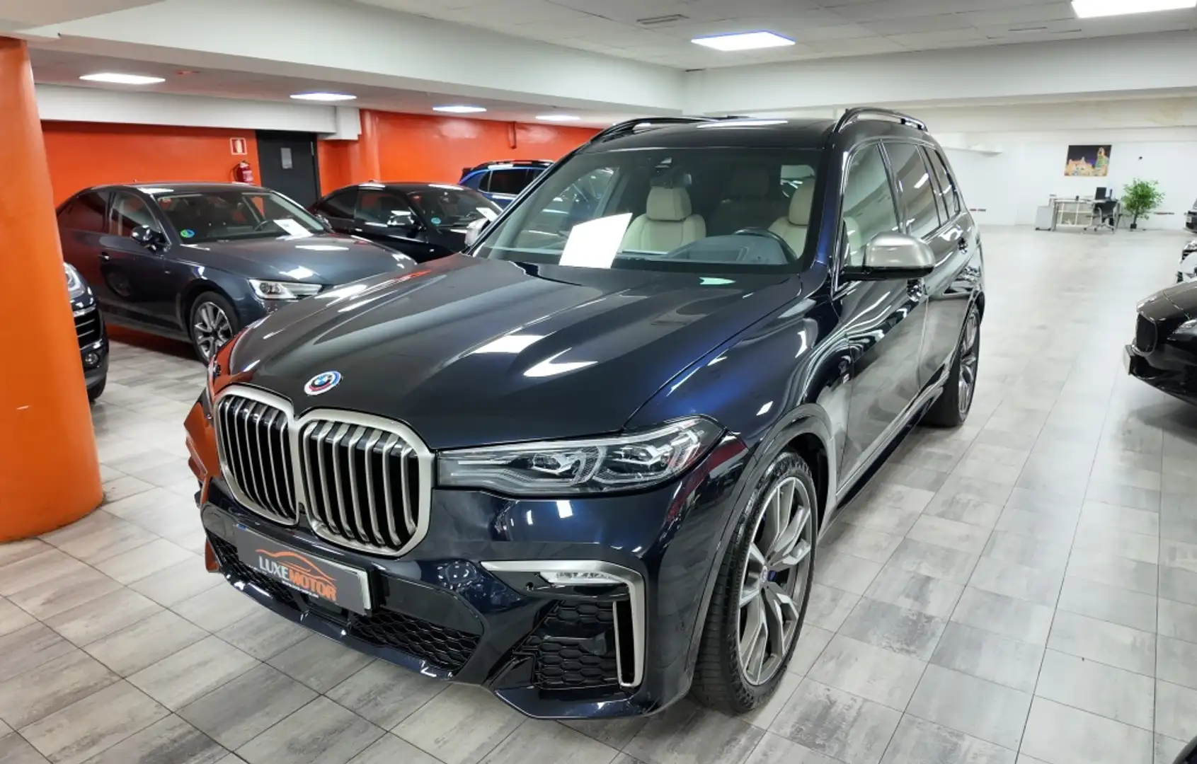 BMW X7 M50iA Azul - 1