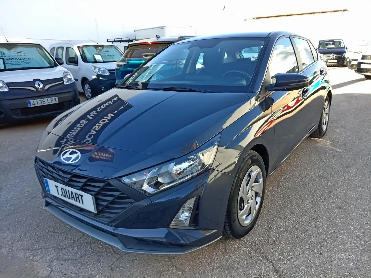 Hyundai i20 1.2 MPI Klass Gris - 1