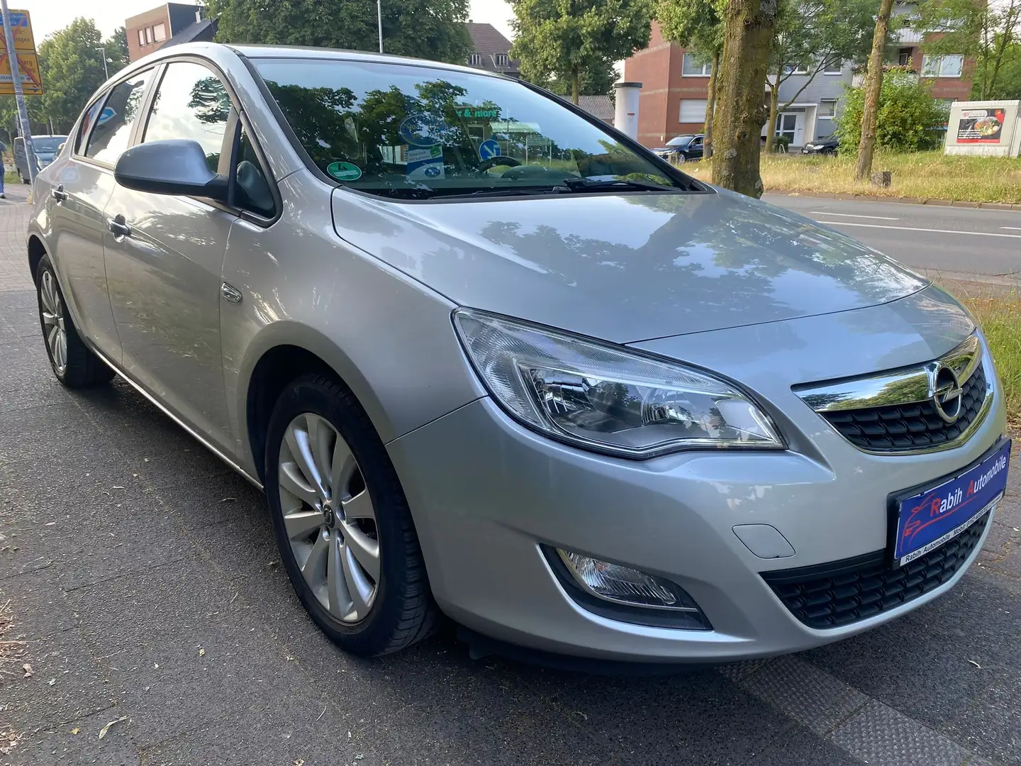 Opel Astra 1.6 Selection, Scheckheftgeplegt.Tüv Neu Argent - 2