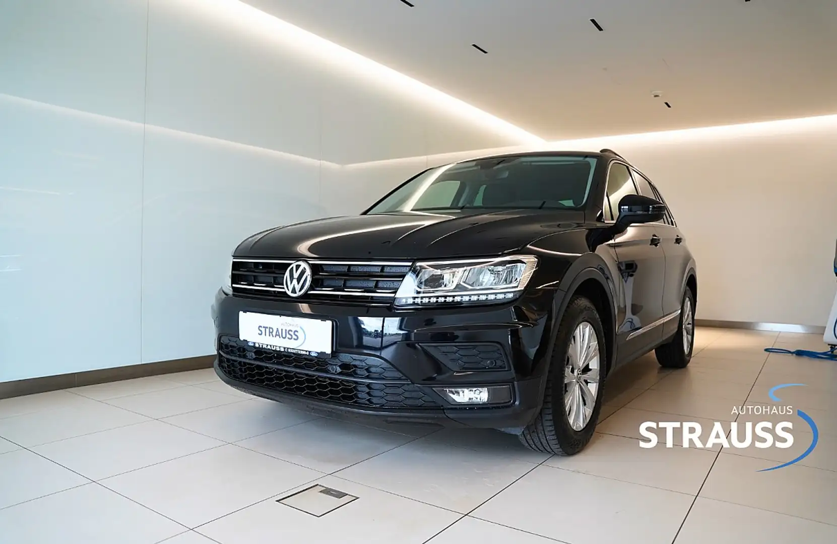 Volkswagen Tiguan 2,0 TDI SCR Comfortline Noir - 1