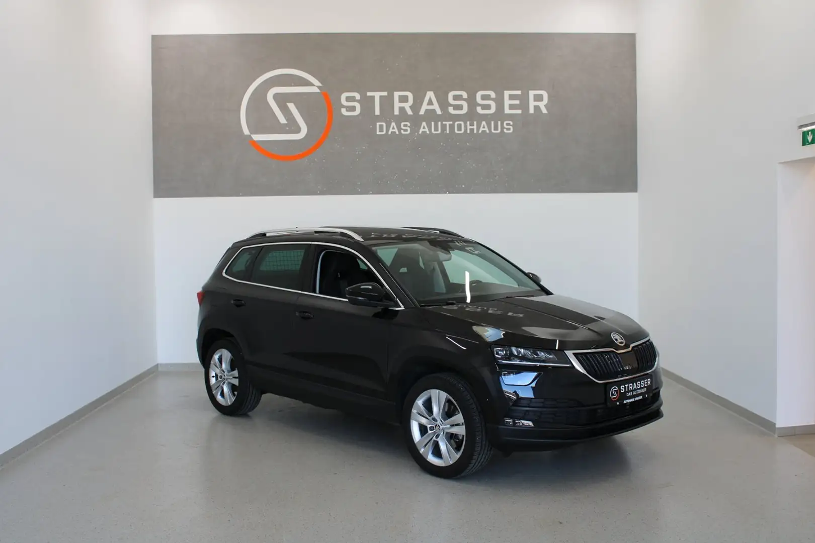 Skoda Karoq 4x4 Style TDI DSG SCR Schwarz - 1