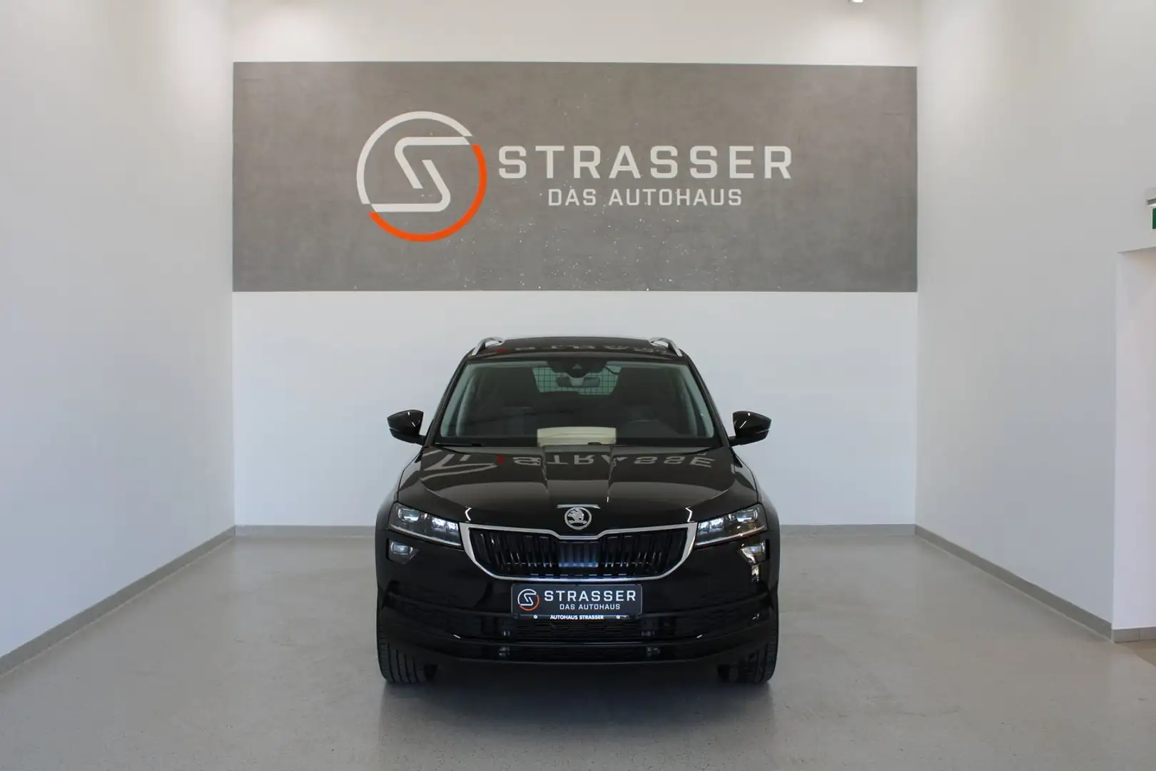 Skoda Karoq 4x4 Style TDI DSG SCR Schwarz - 2