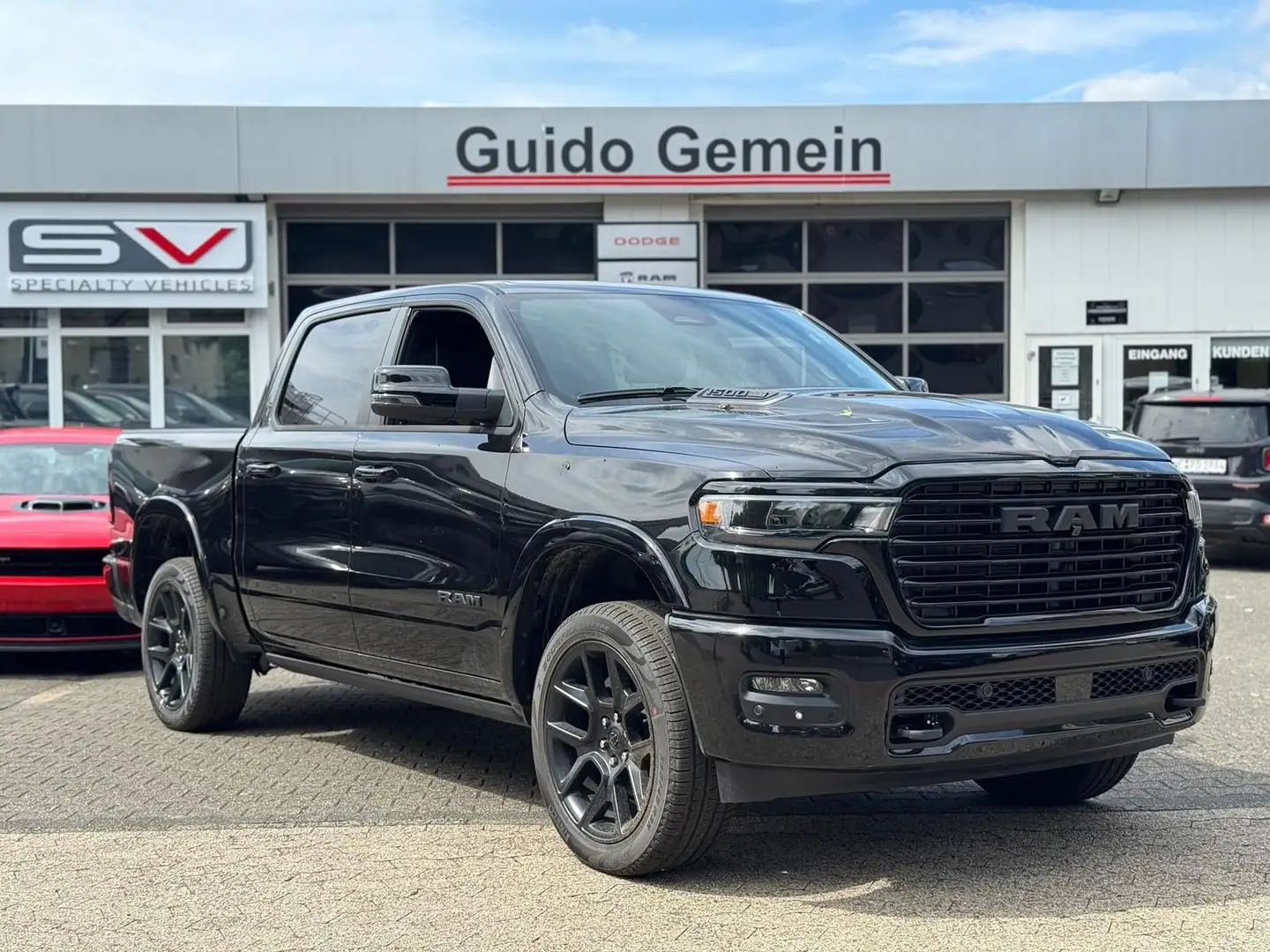 Dodge RAM 1500 Laramie Night + Luftfederung + elektr. Trittb Noir - 1