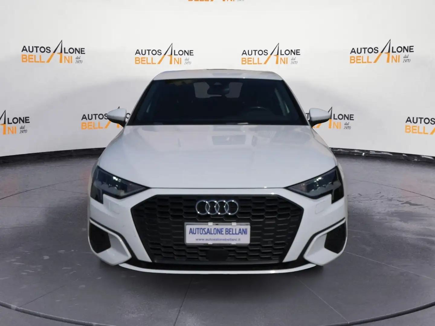 Audi A3 30 TDI Business Bianco - 2