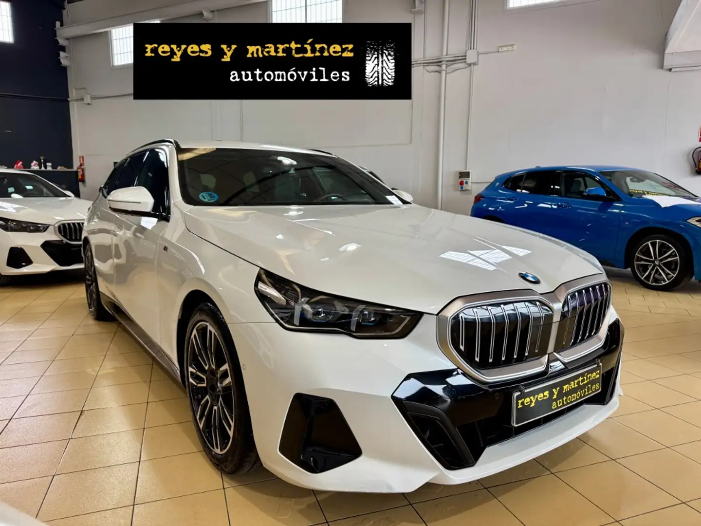 BMW 520 520dA Touring M Sport Blanc - 2