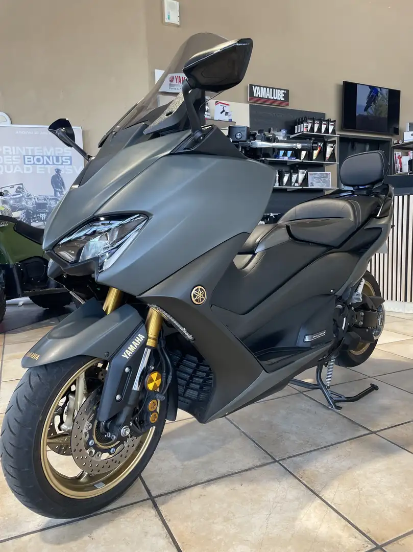 Yamaha TMAX 560 Verde - 2