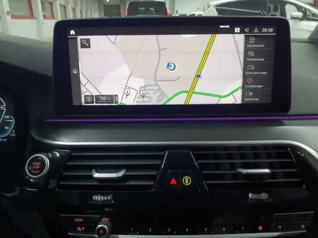 BMW 5 Series view 12