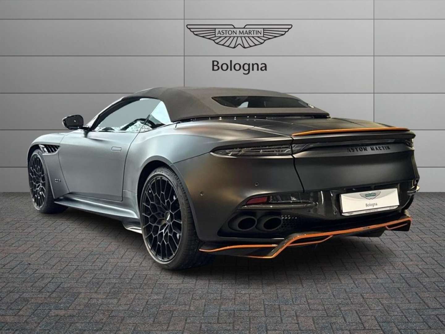 Aston Martin DBS Volante 5.2 Superleggera -  - Joinsteer - #4