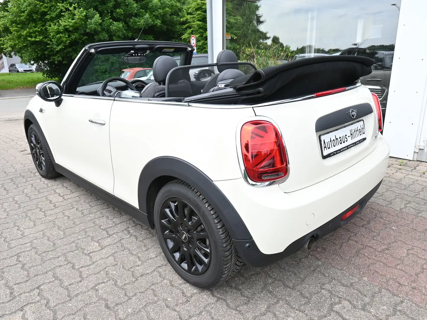 MINI One Cabrio Klimaaut Navi SportLeder LED PDC Alus Weiß - 2
