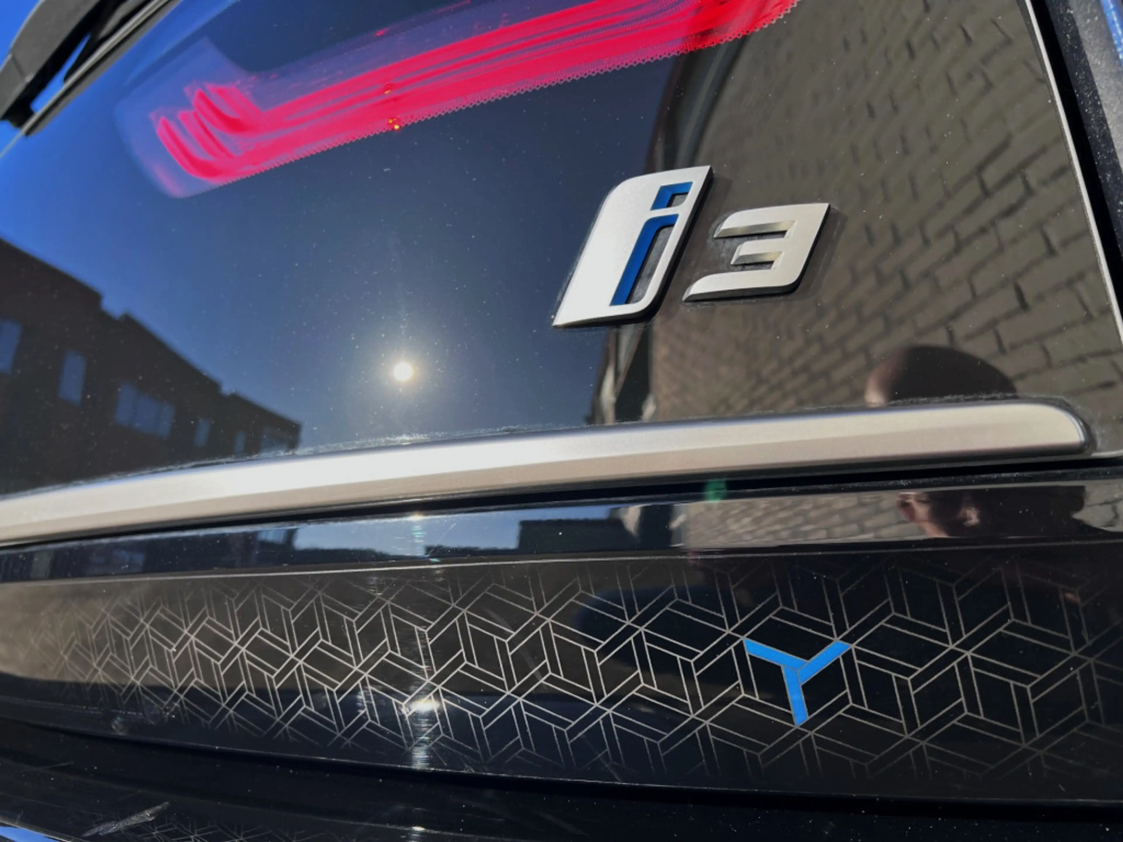 BMW i3 Edition Windmill 120Ah/ 42 kWh/ Schuifdak/ All-Sea — photo 13