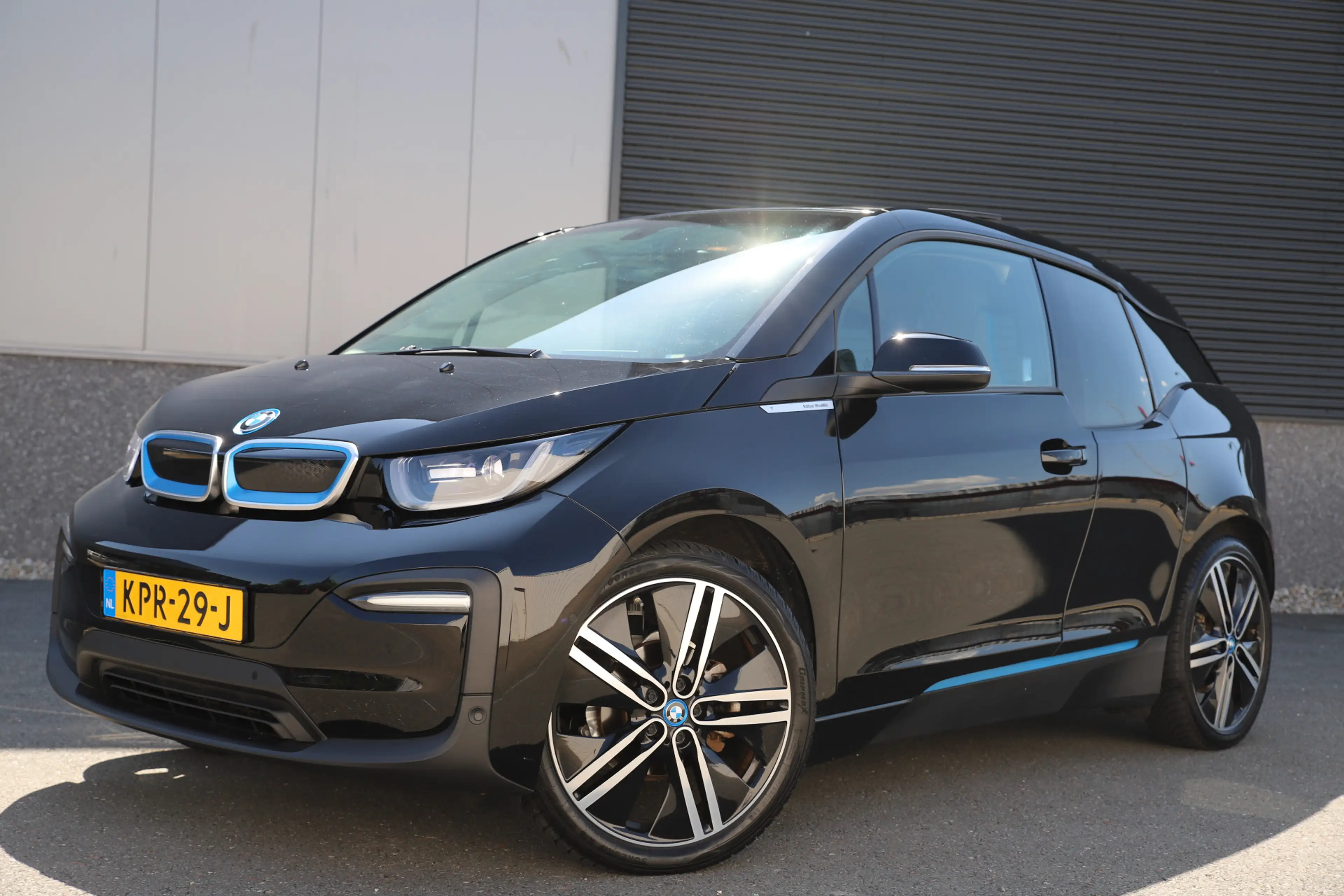 BMW i3 Edition Windmill 120Ah/ 42 kWh/ Schuifdak/ All-Sea — photo 8