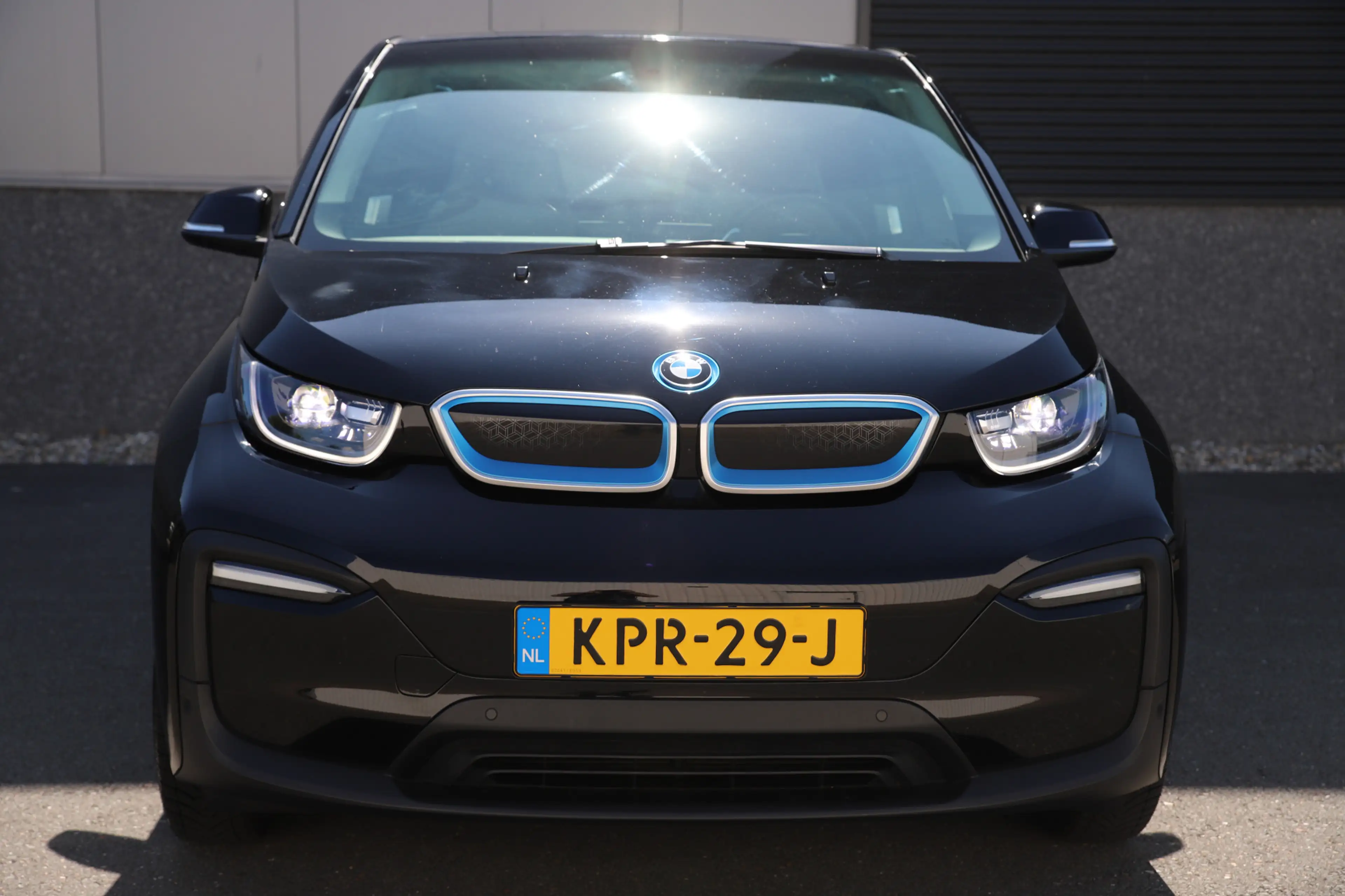 BMW i3 Edition Windmill 120Ah/ 42 kWh/ Schuifdak/ All-Sea — photo 3