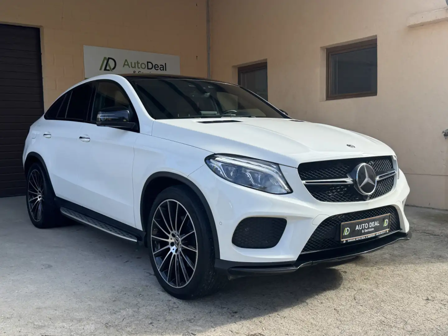 Mercedes-Benz GLE 350 d Coupe Pack-AMG 4Matic Panorama, Camera 360° 258c Blanc - 1