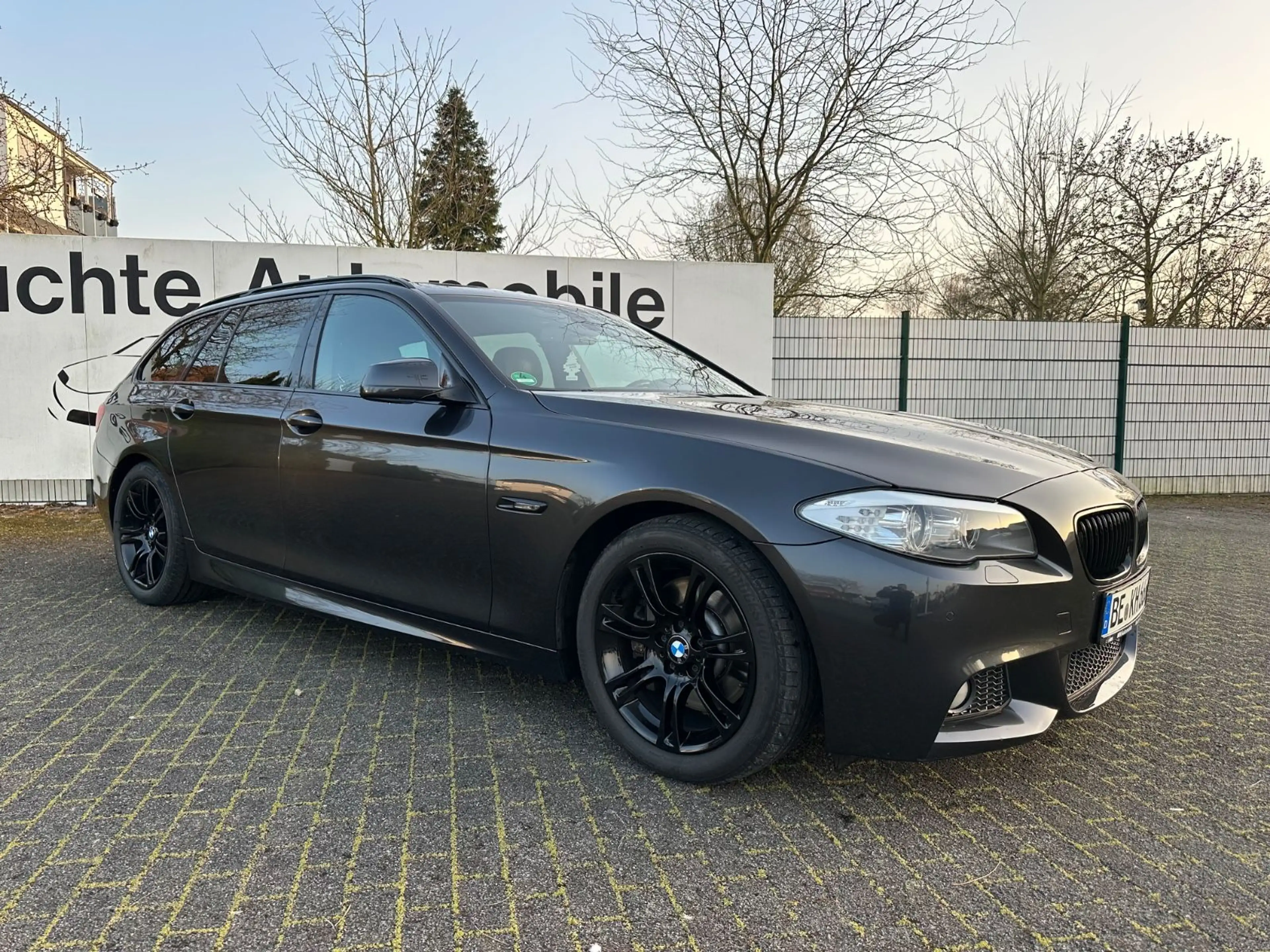 BMW 525 d Touring M-Sportpaket Navi Xenon PDC — photo 7