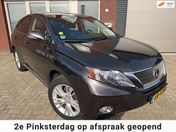 4WD Tech / Leder / Camera / Memory / Navi / PDC