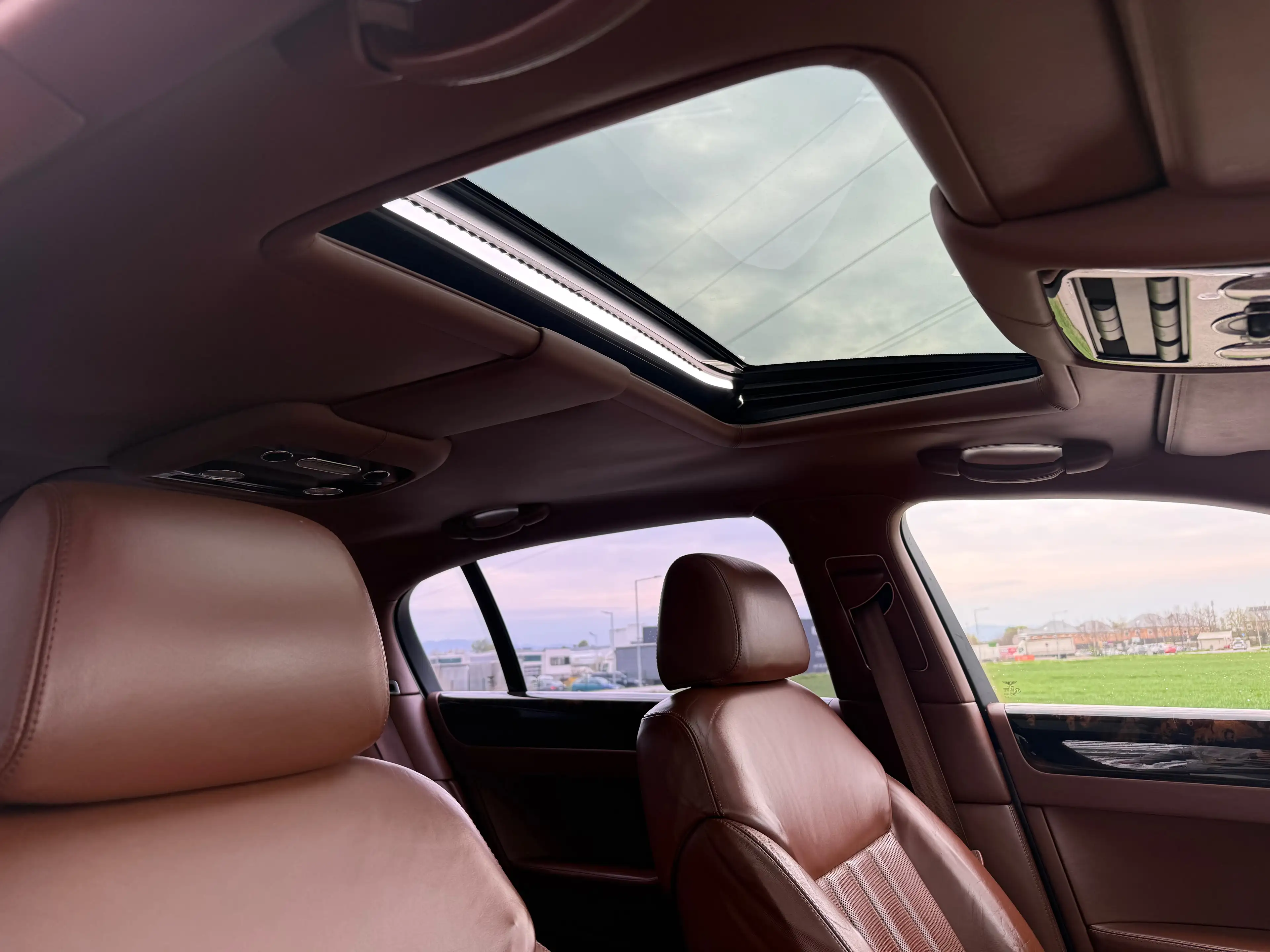 Bentley Flying Spur Continental Flying Spur — photo 12
