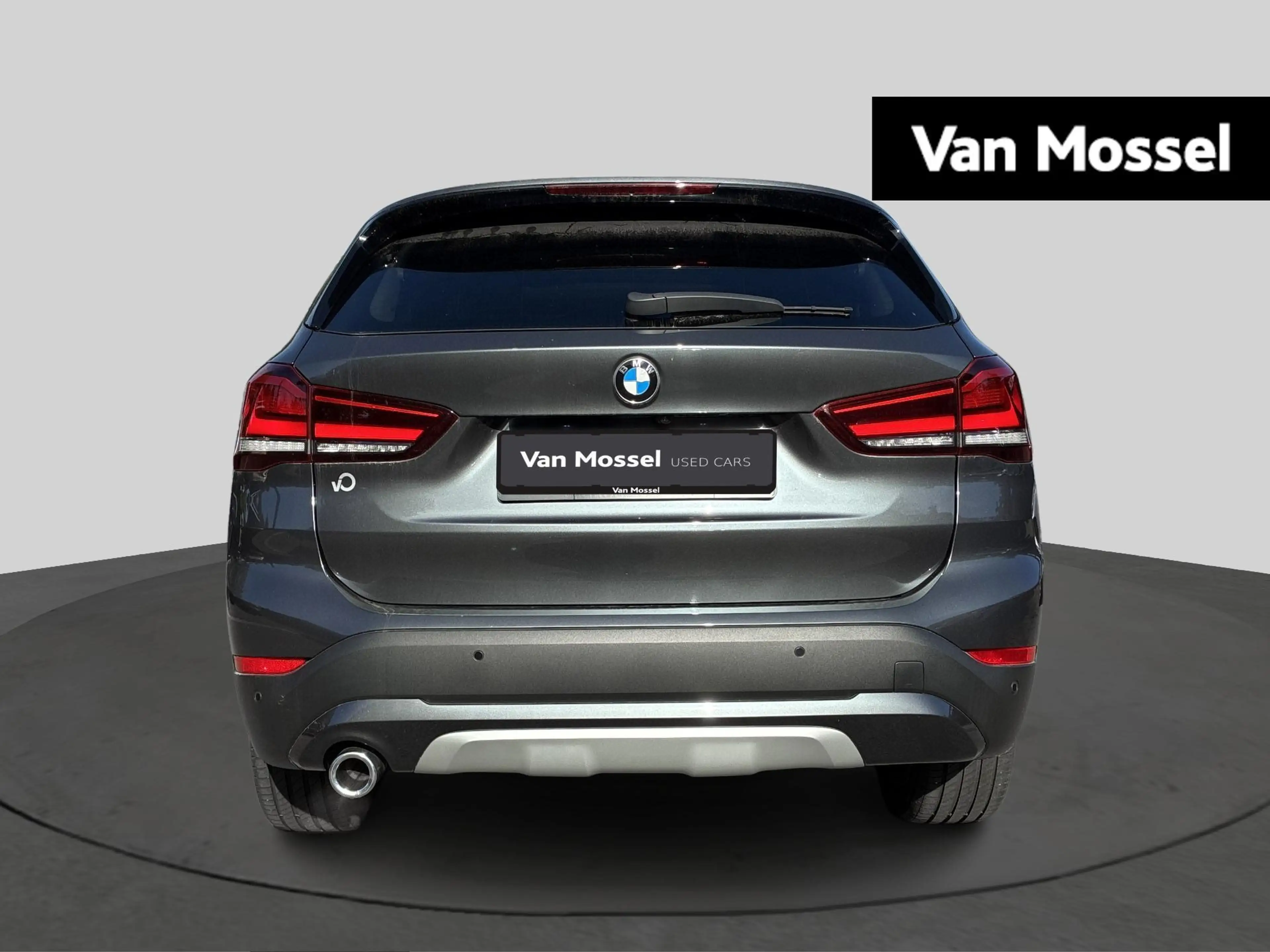 BMW X1 xLine sDrive18iA (103 kW) — photo 5