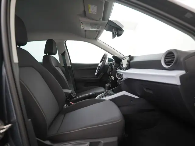 Seat Arona view 3