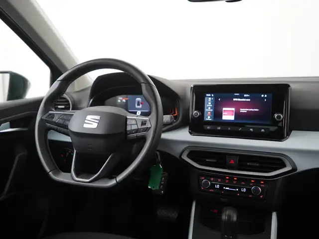 Seat Arona view 6