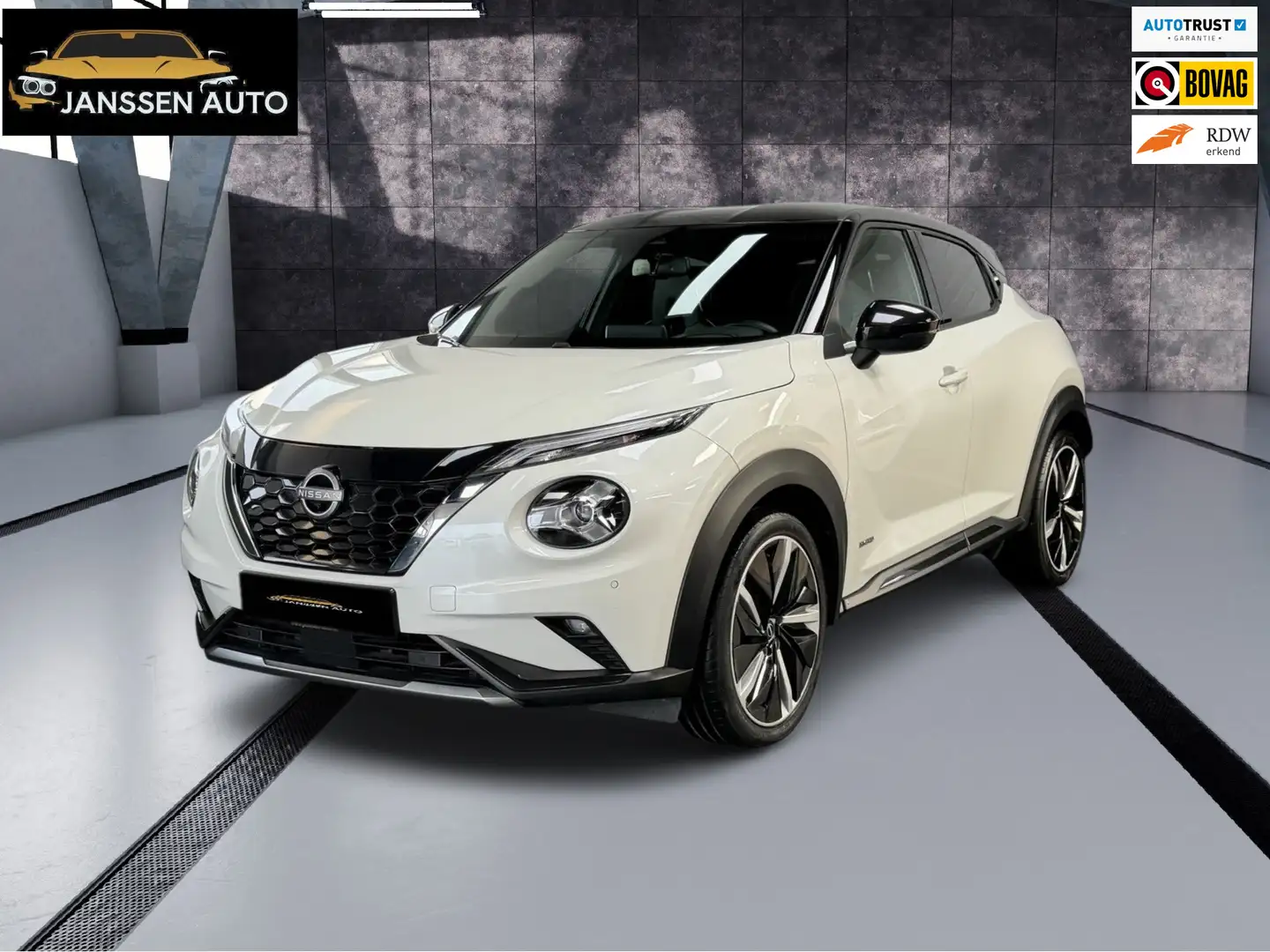 Nissan Juke 1.6 Hybrid N-Design | Bose | Leder/alcantara | 360 Weiß - 1