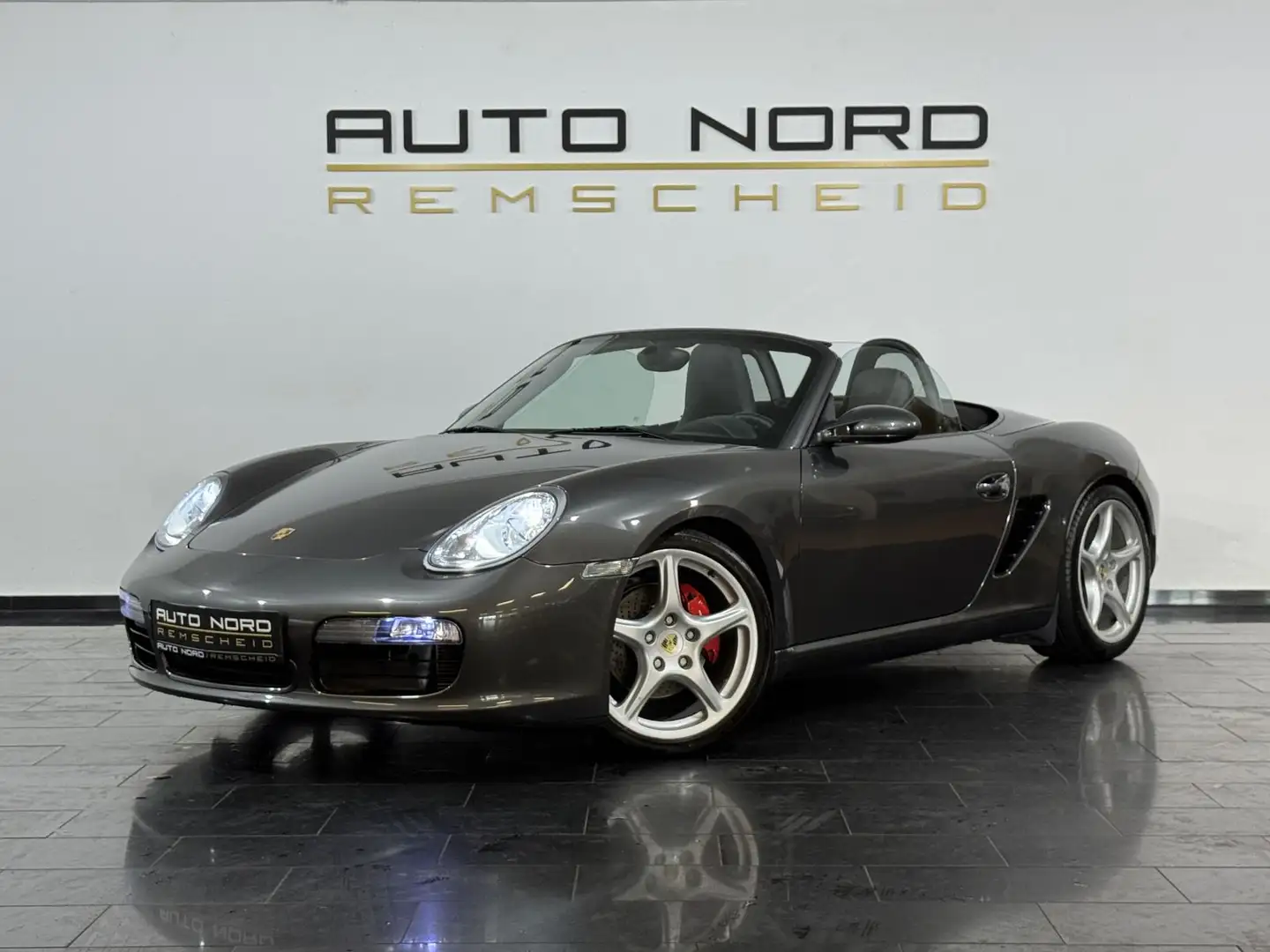 Porsche Boxster 3.4 S*BOSE*PCM*DEUTSCH*elek.Sitze* Grau - 1