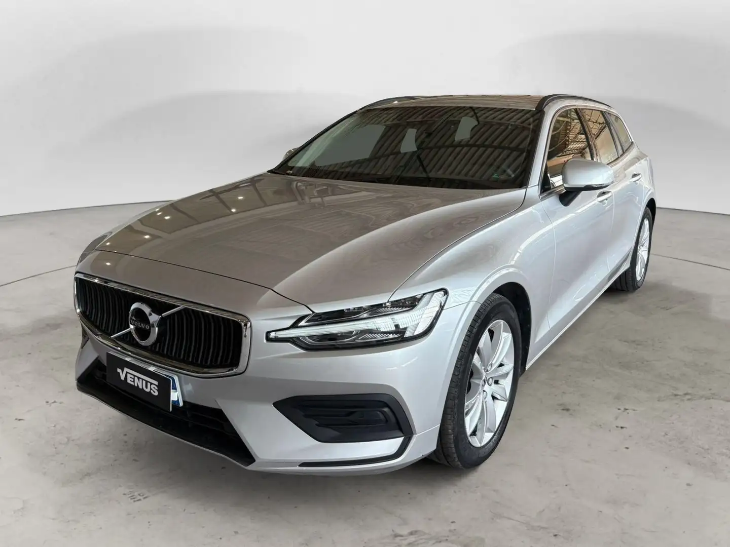 Volvo V60 B4 Geartronic Momentum Business Pro Grigio - 2