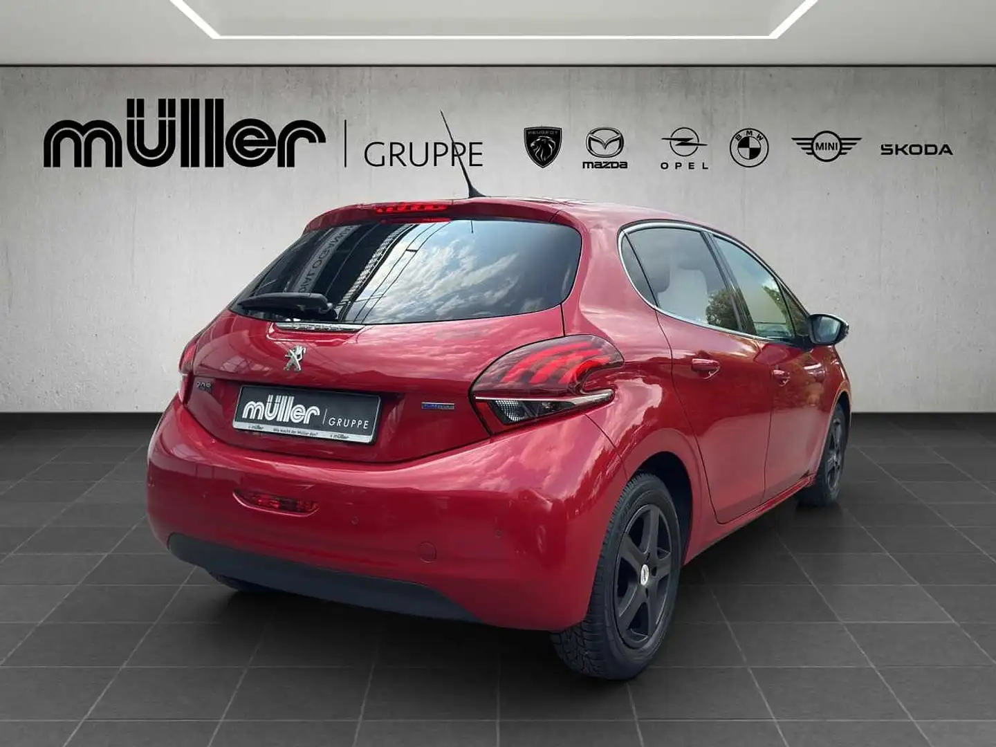 Peugeot 208 PureTech 110 Allure Rot - 2
