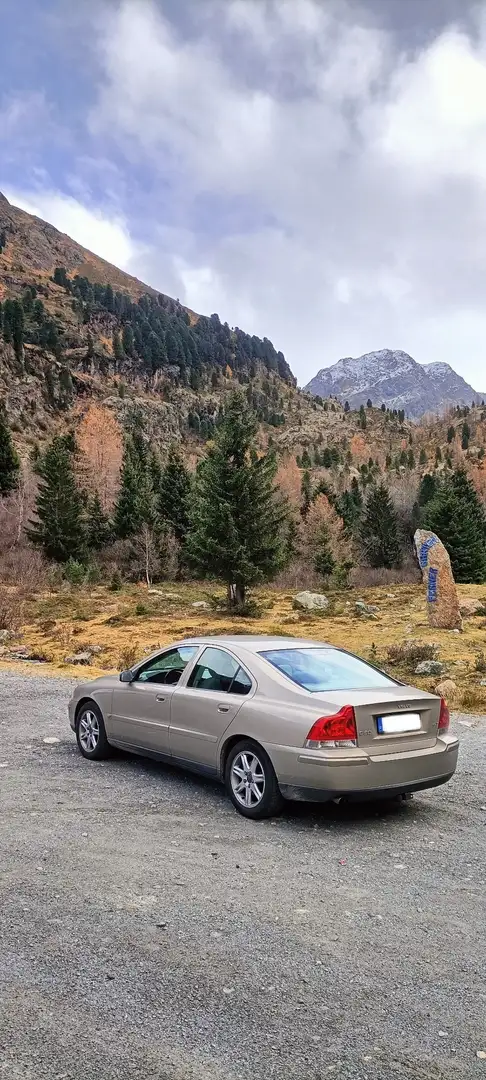 Volvo S60 2.0T Kinetic - 2
