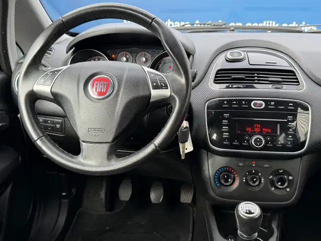 Fiat Punto Evo view 4