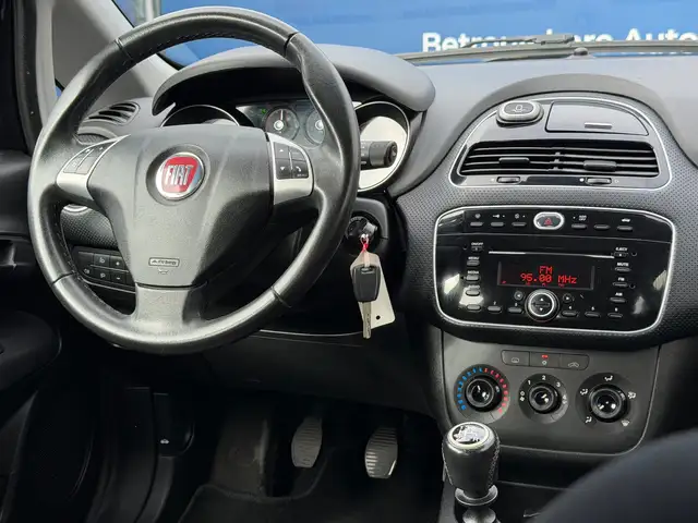 Fiat Punto Evo view 7