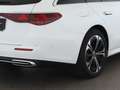 Mercedes-Benz E 300 T de AVANTGARDE AIRMATIC-DISTRONIC-PANO Wit - thumbnail 10