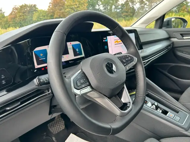 Volkswagen Golf view 15