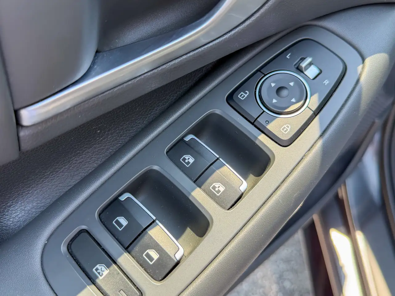 Hyundai SONATA снимка Hyundai SONATA