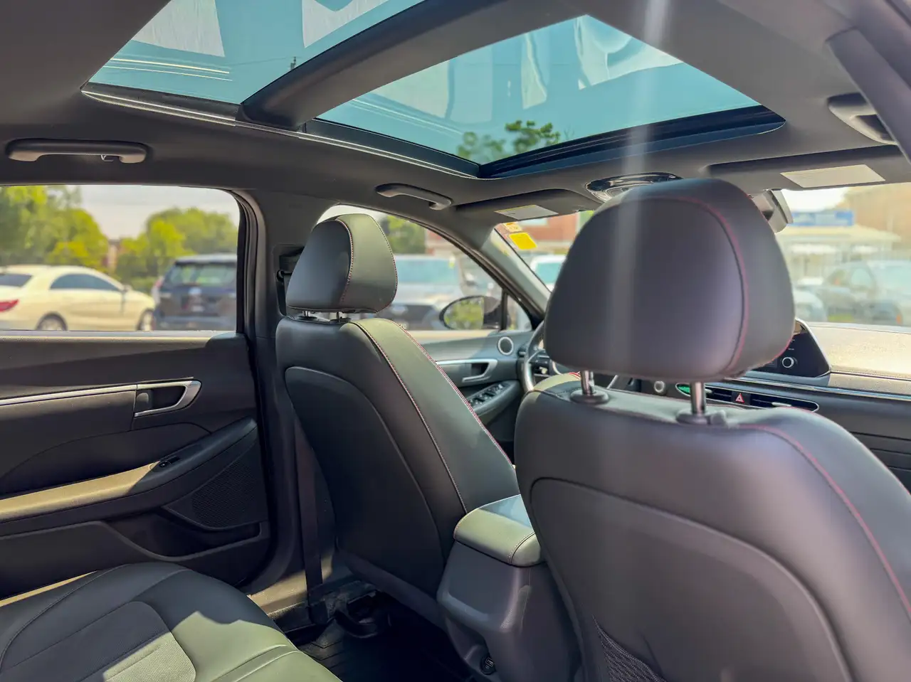 Hyundai SONATA снимка Hyundai SONATA