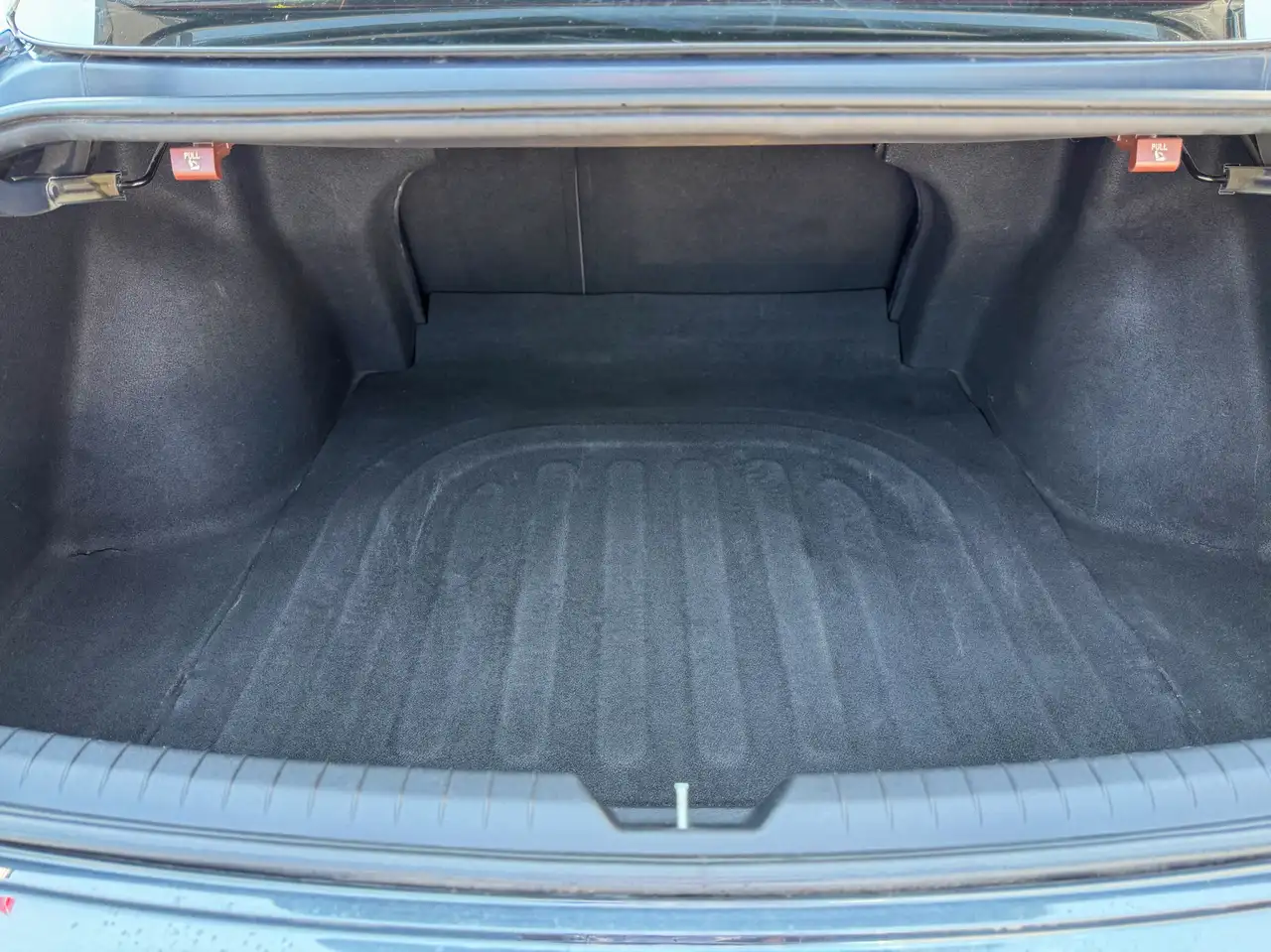 Hyundai SONATA снимка Hyundai SONATA