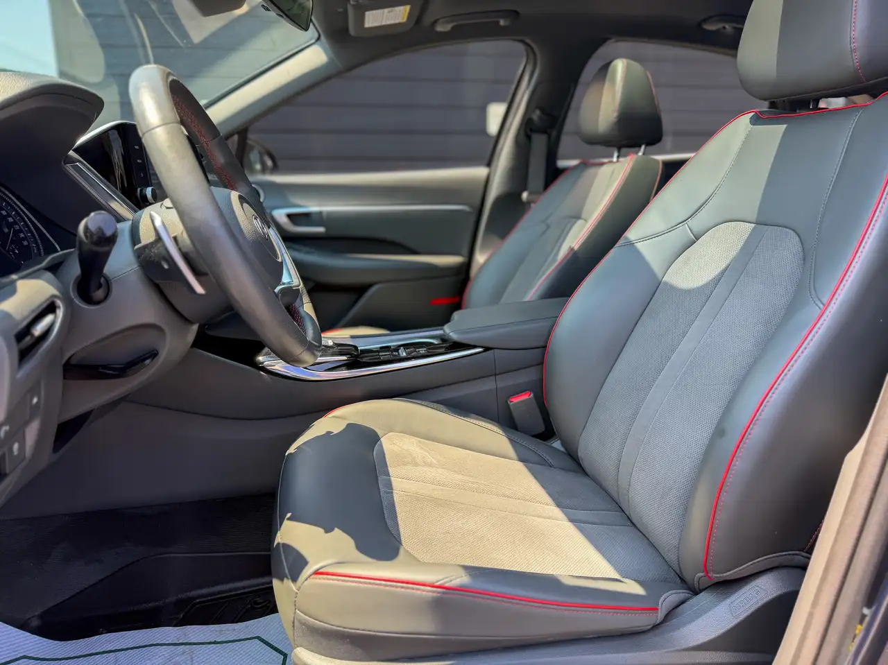 Hyundai SONATA снимка Hyundai SONATA