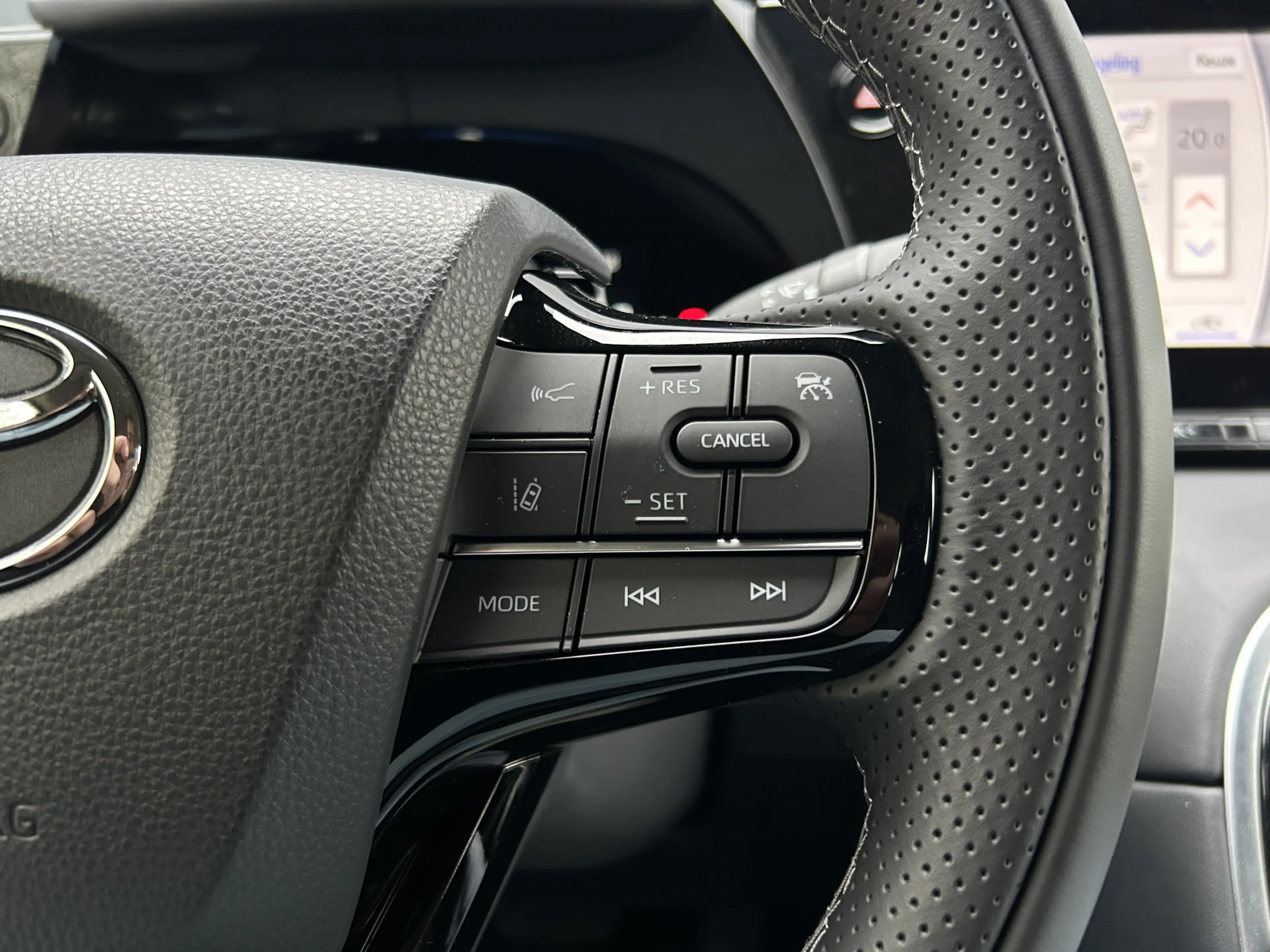 Toyota Mirai WATERSTOF H2 DYNAMIC JBL AUDIO APPLE CARPLAY NAVI — photo 11