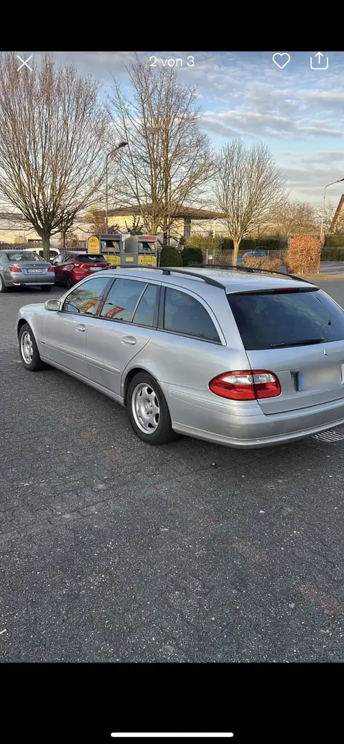 Mercedes-Benz E 240 Avantgarde Kombi - 2