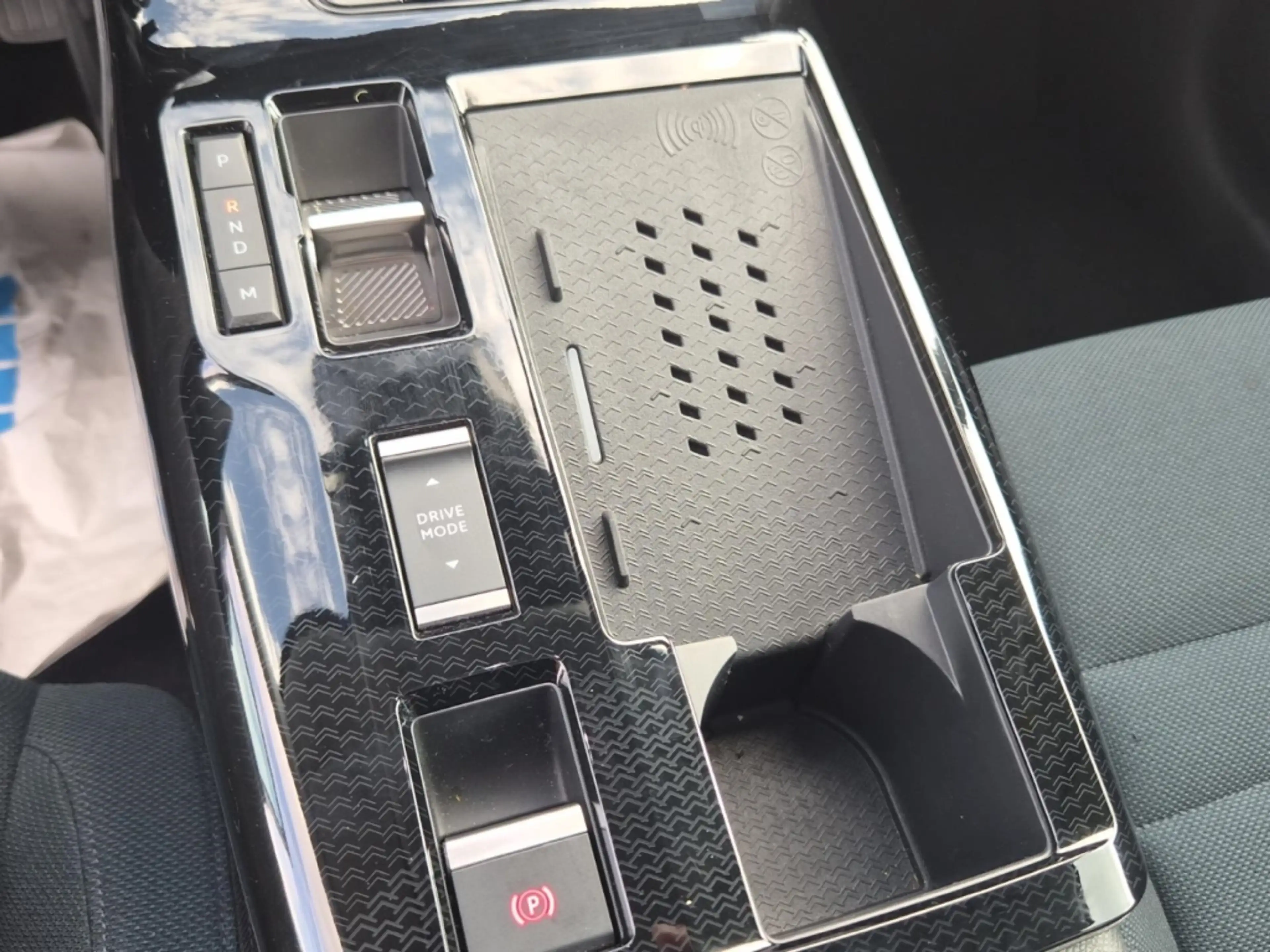 Citroen C5 Aircross Hybrid 145 DSC6 Plus ''Neues Modell'' — photo 20