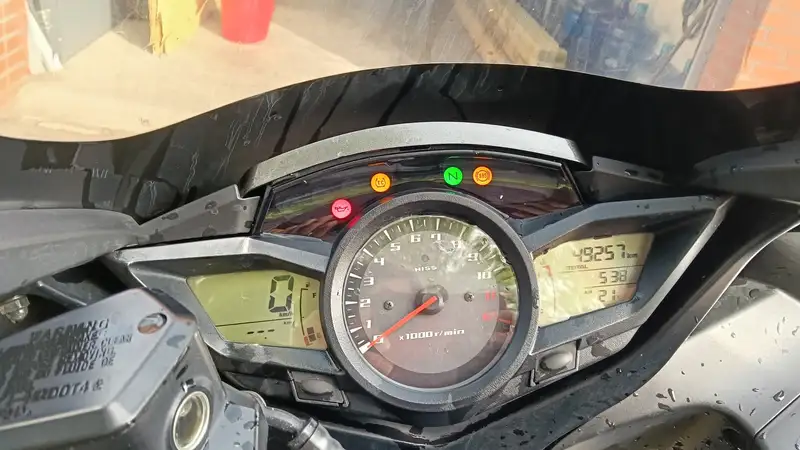 Honda VFR 1200 - foto 7