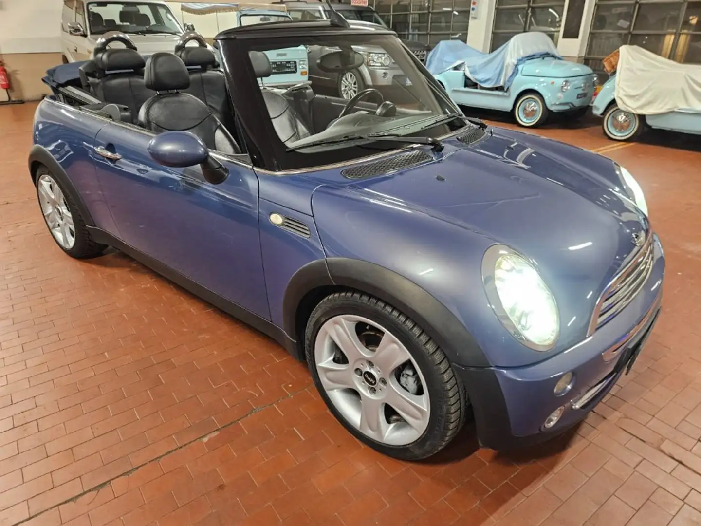 MINI Cooper Cabrio 1.6 PERFETTA Blauw - 2