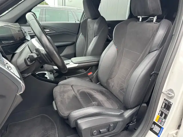 BMW X1 view 9