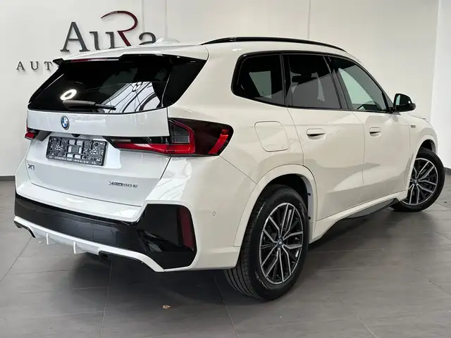 BMW X1 view 4