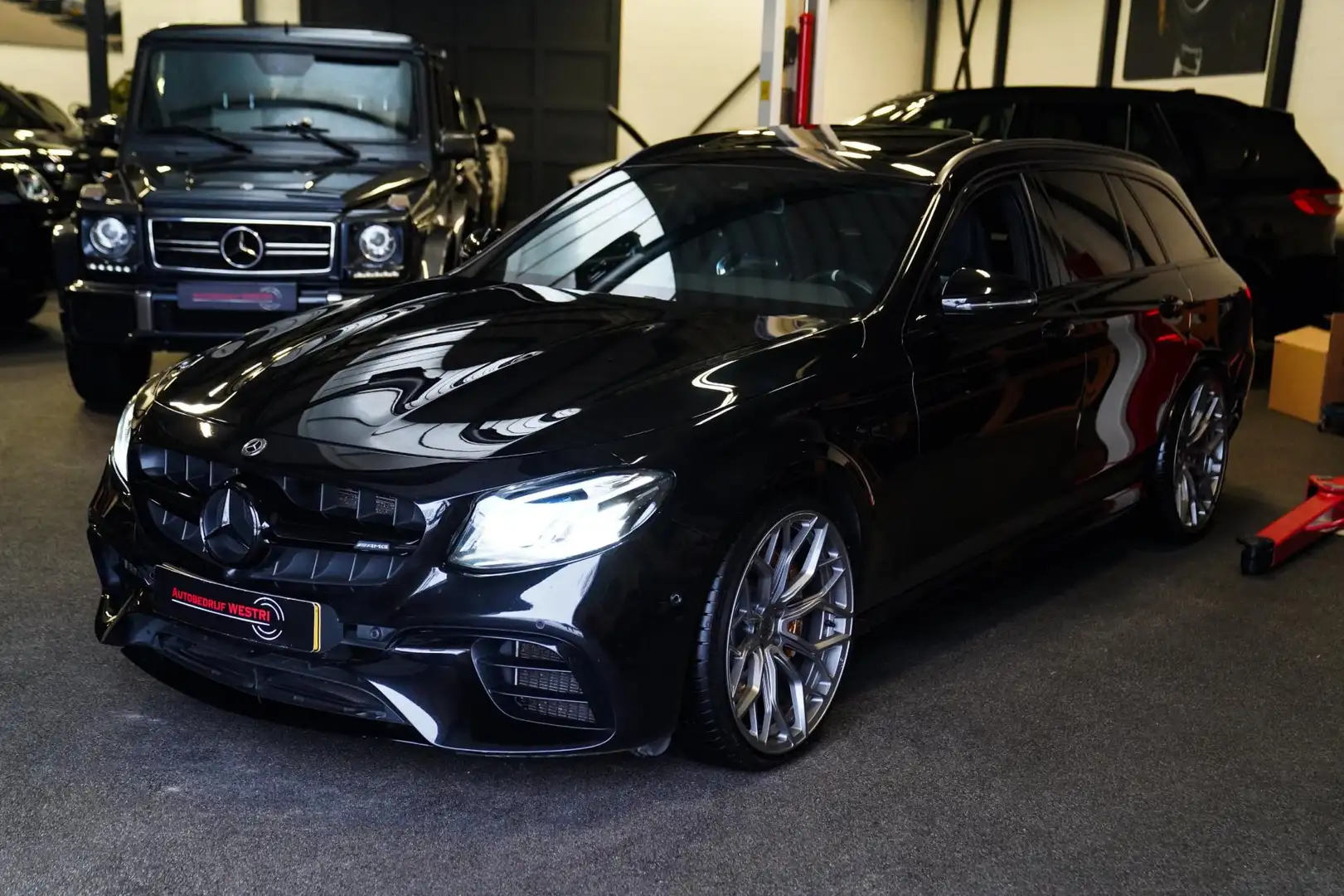 Mercedes-Benz E 63 AMG Estate S 4MATIC Premium Plus | Performance Kuipsto Noir - 1