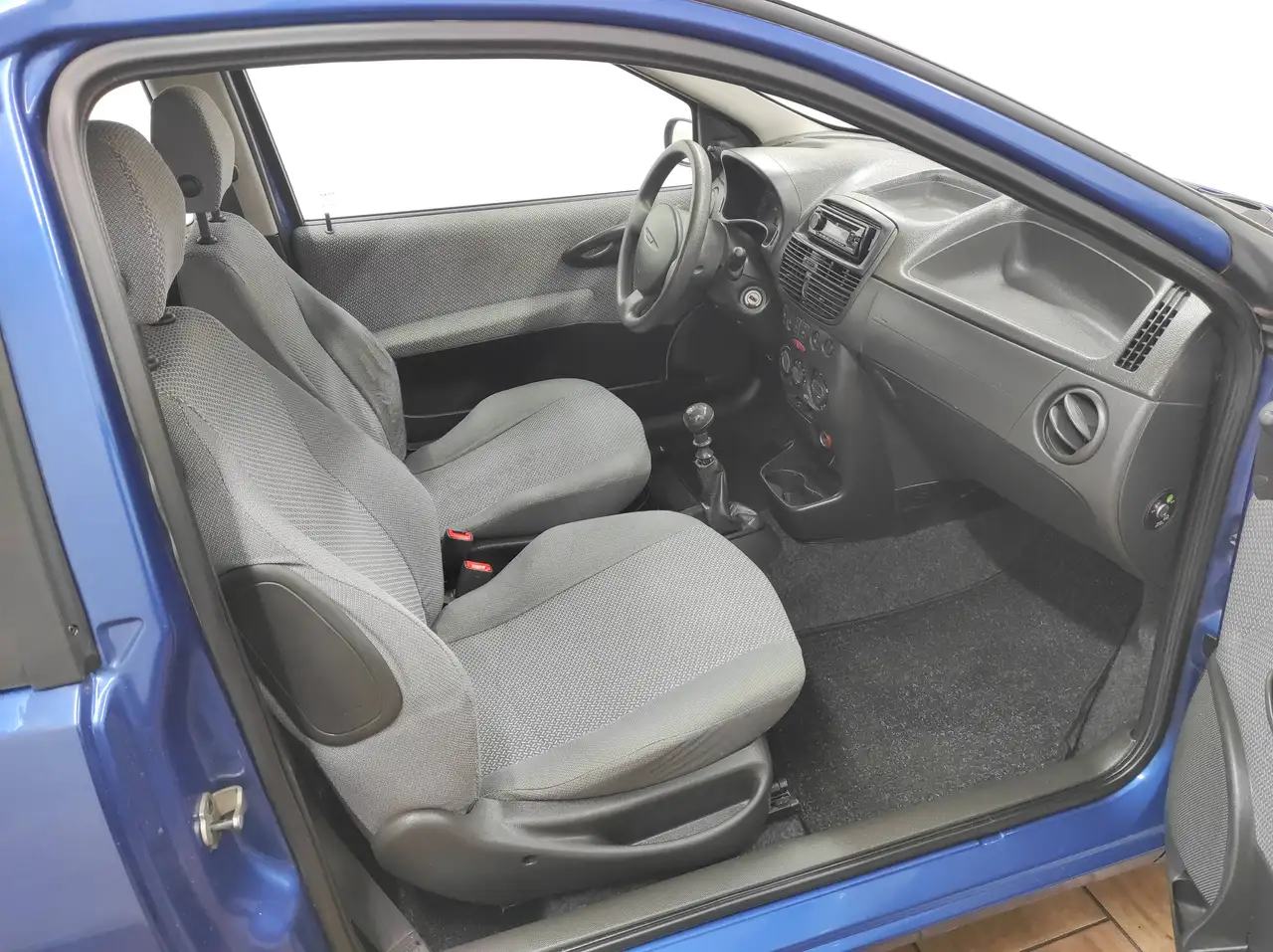 Fiat Punto 1.2 SX * TÜV * KLIMA SERVO AUX USB CD MP3 ABS, foto 10