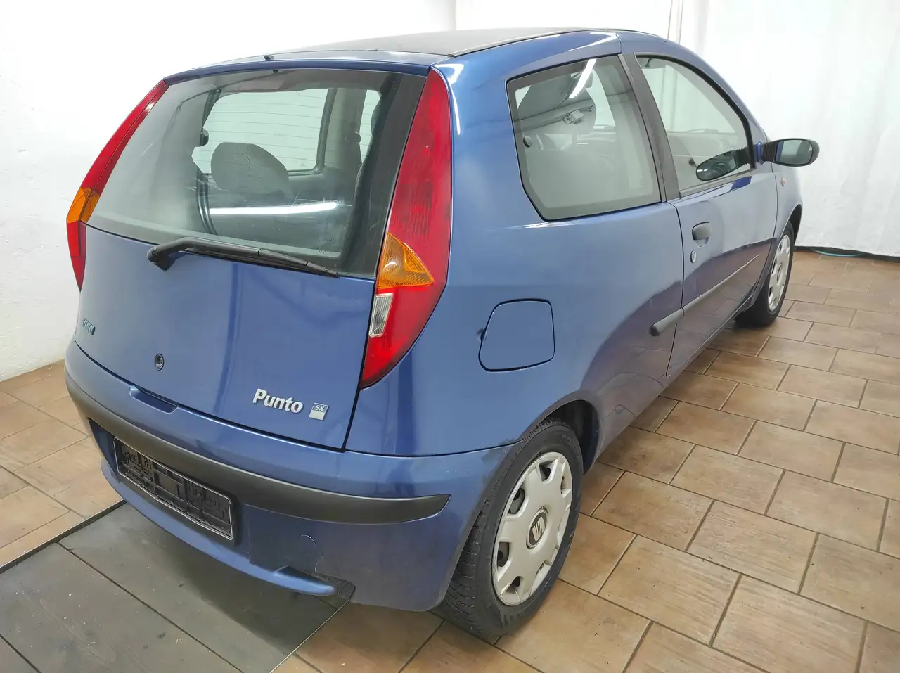 Fiat Punto 1.2 SX * TÜV * KLIMA SERVO AUX USB CD MP3 ABS, foto 7