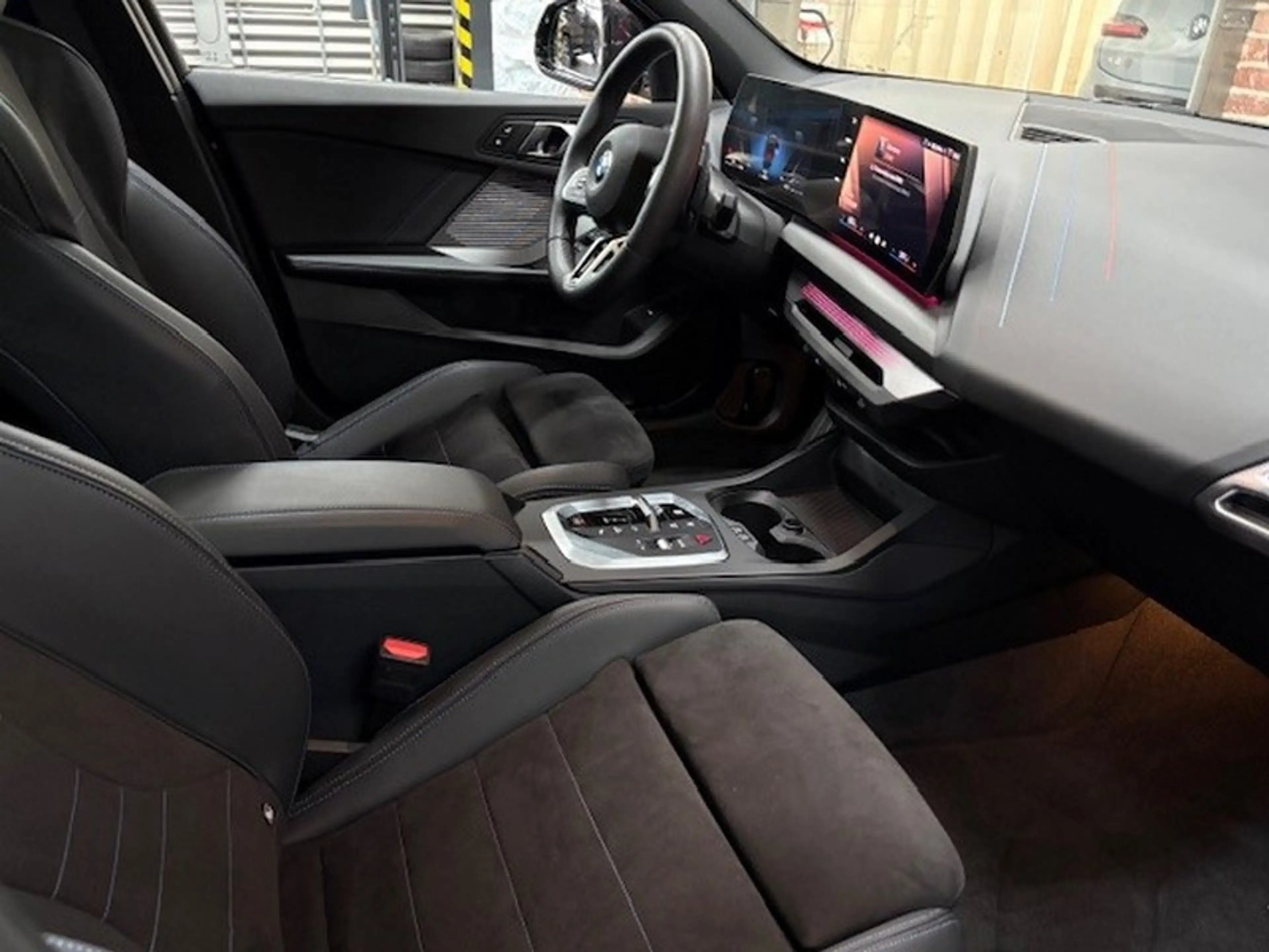 BMW 120 120dA 2.0 163cv Auto M-SPORT (New Model) — photo 8